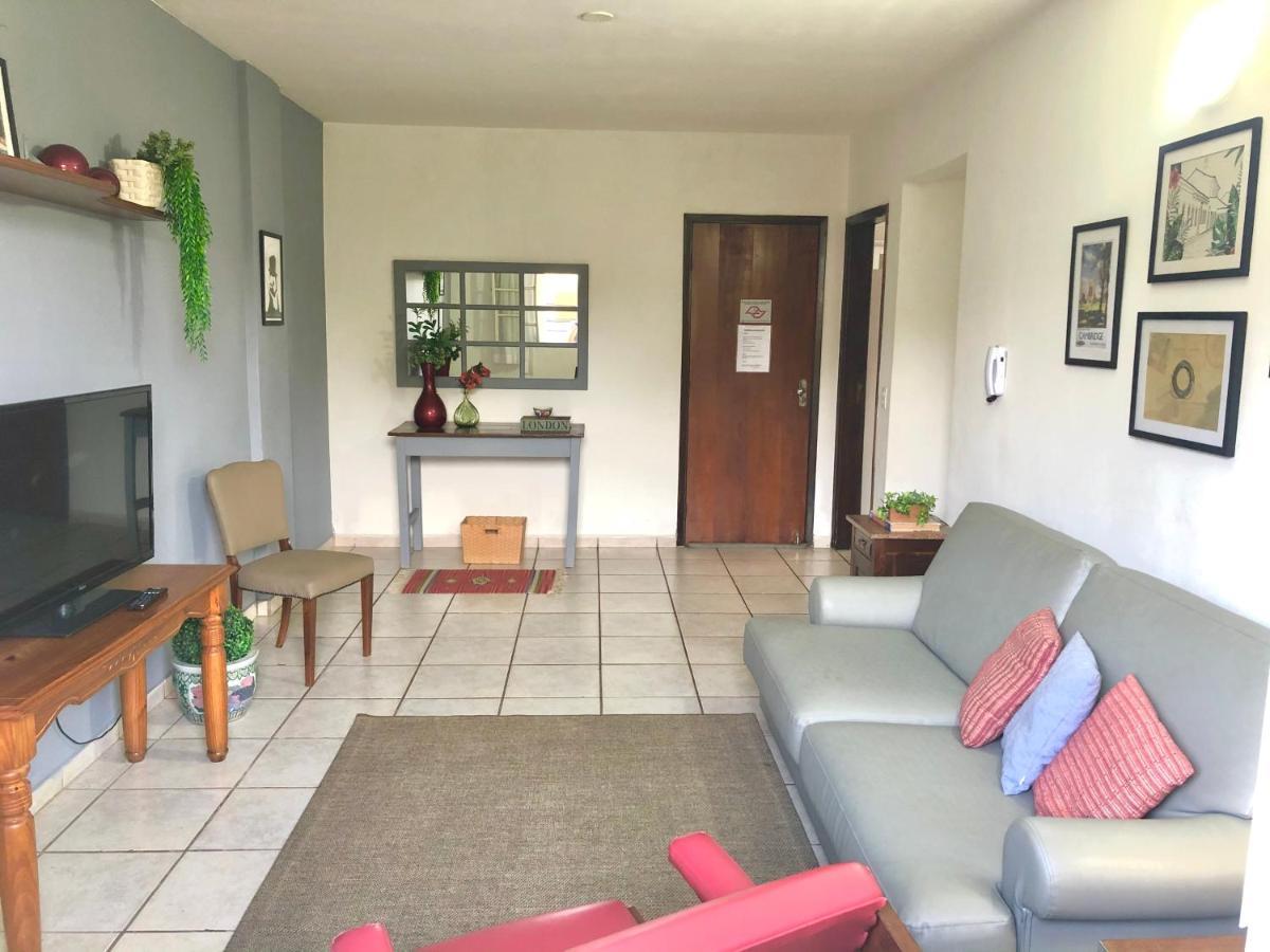 פיראסיסבה Apartamentos Grandes - 3 Quartos Com Suite מראה חיצוני תמונה