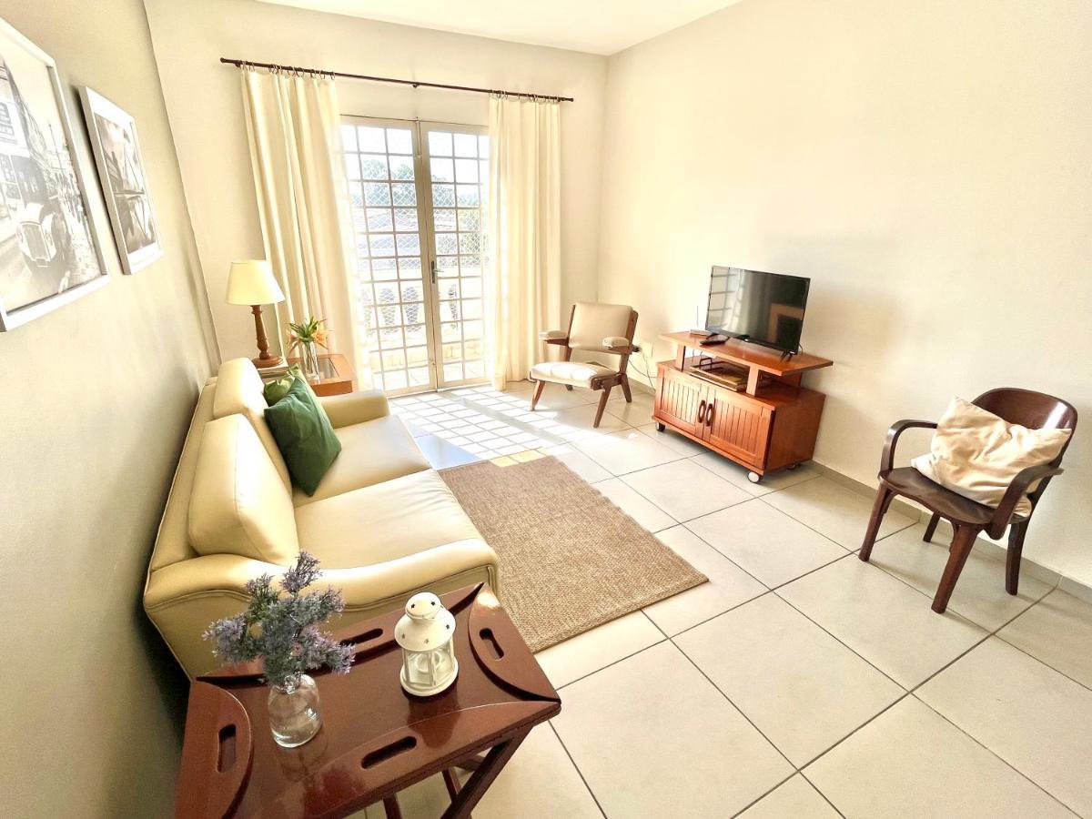 פיראסיסבה Apartamentos Grandes - 3 Quartos Com Suite מראה חיצוני תמונה