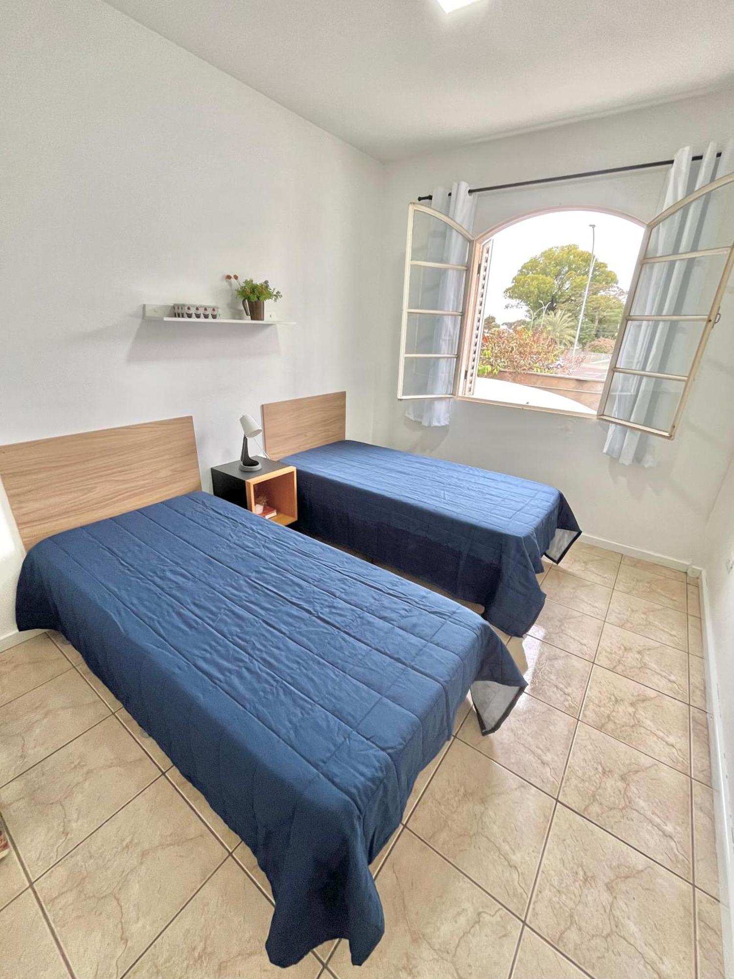 פיראסיסבה Apartamentos Grandes - 3 Quartos Com Suite מראה חיצוני תמונה