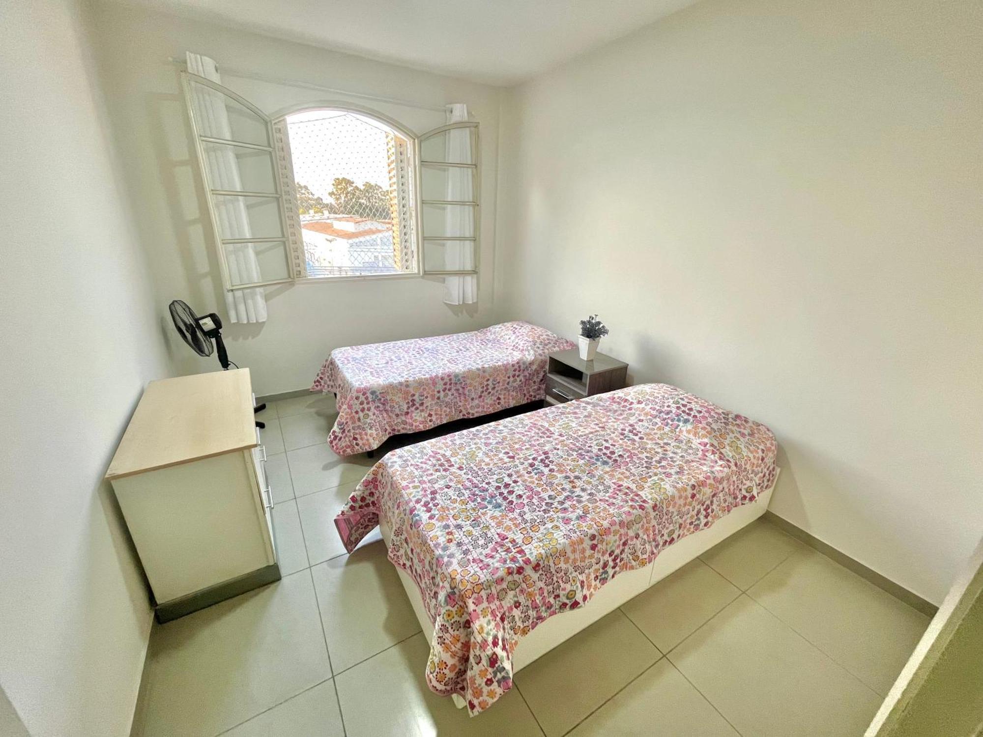 פיראסיסבה Apartamentos Grandes - 3 Quartos Com Suite מראה חיצוני תמונה